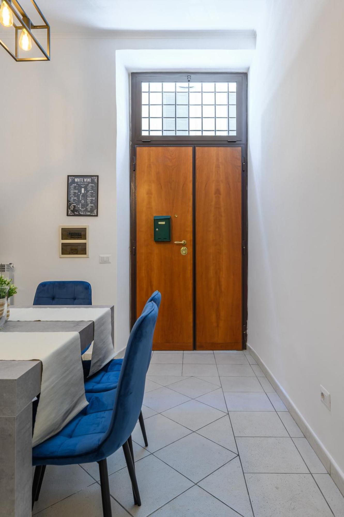 Hb Montebello Apartment Рим Екстер'єр фото